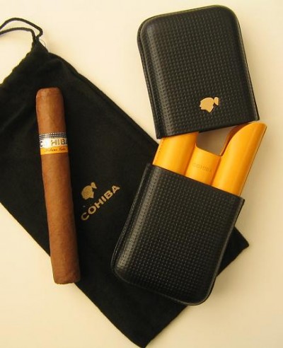 Cohiba Siglo VI - Etui für 3 Zigarren / Materiel: Leder